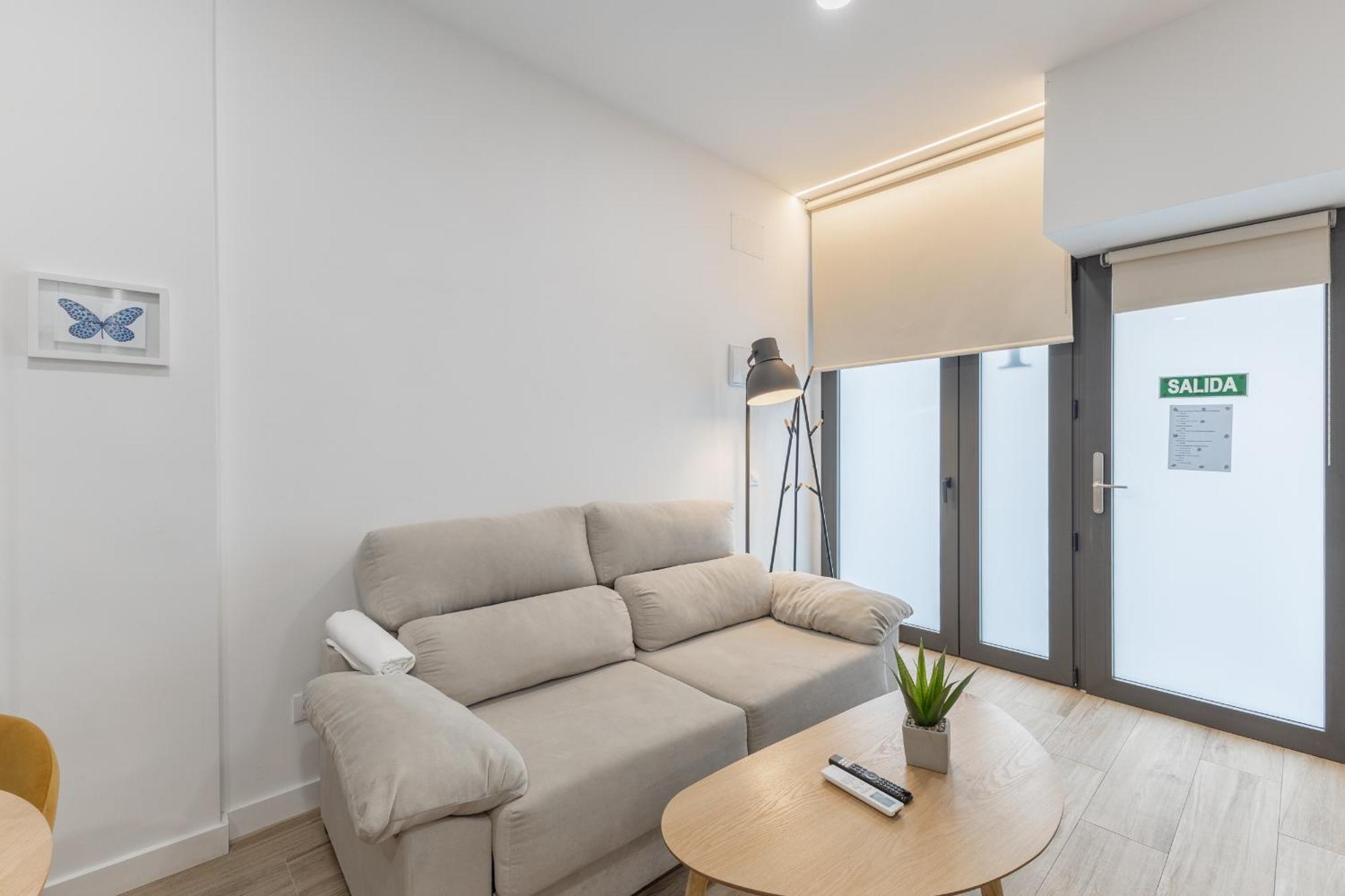 Atocha Apartment Madrid Ngoại thất bức ảnh