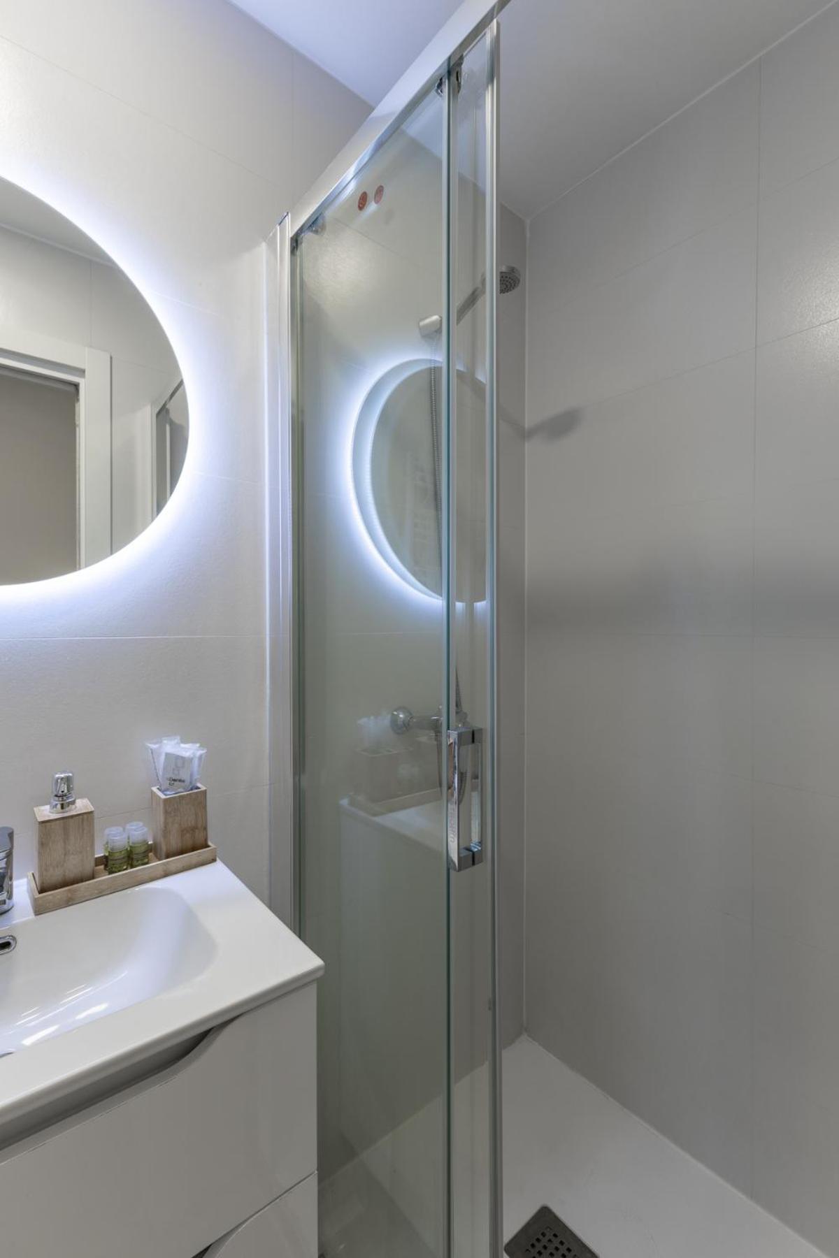 Atocha Apartment Madrid Ngoại thất bức ảnh